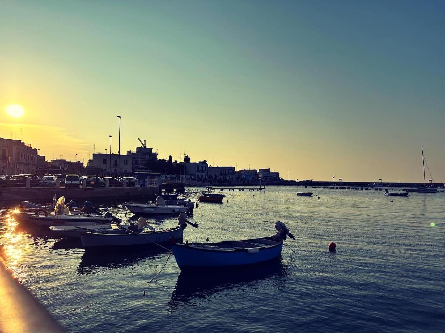 Raggi Di Sole Apartment Bari Exterior photo